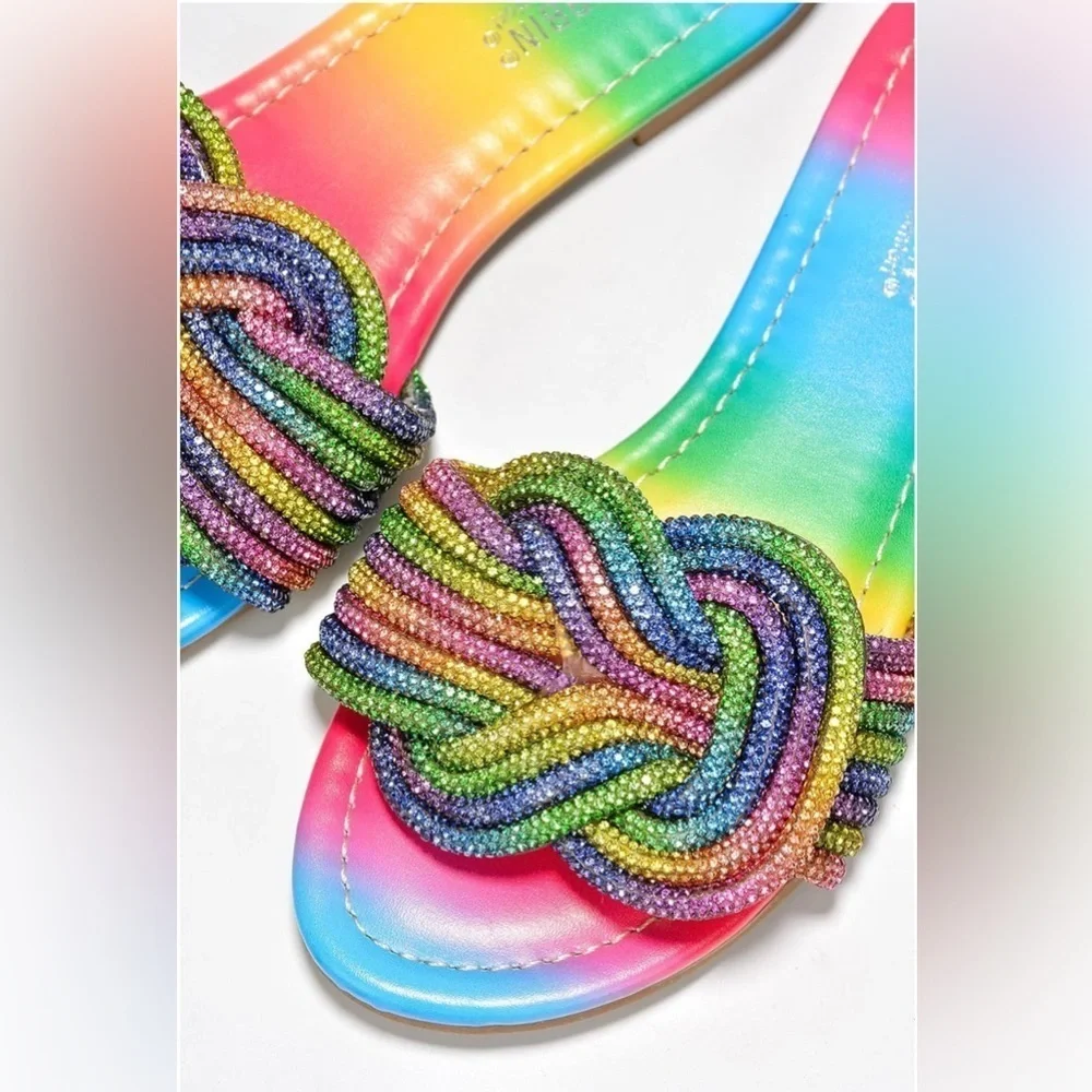 Cape Robbin Sparkly Jeffer Flat Slide with Rhinestone-Embellished Knot, 9